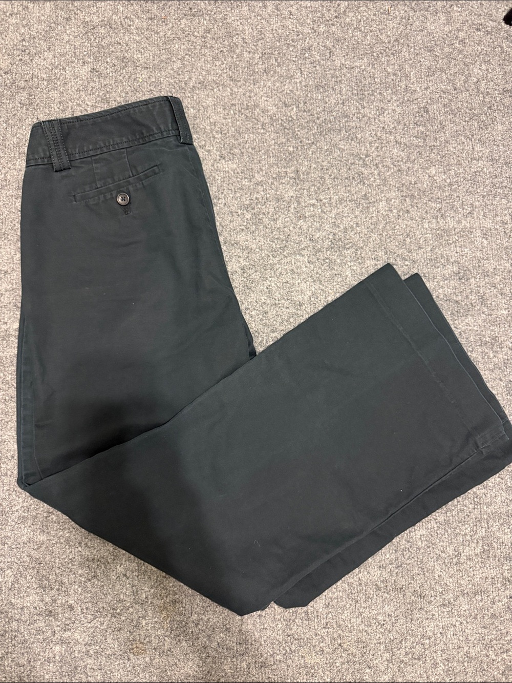 Women’s Banana Republic Black Chino Pants - Straight Silhouette